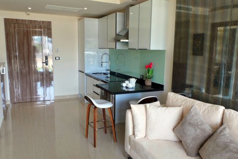 Sobre plano GRAND AVENUE RESIDENCE en Pattaya, Tailandia № 25455 - foto 6