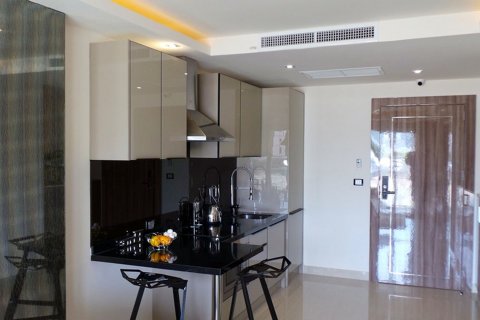 Sobre plano GRAND AVENUE RESIDENCE en Pattaya, Tailandia № 25455 - foto 11