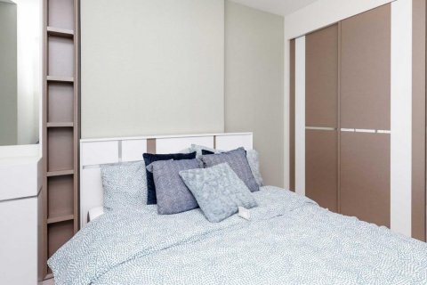 Condominio de 2 dormitorios en Bangkok, Tailandia en IDEO MOBI BANGSUE GRAND INTERCHANGE № 26039