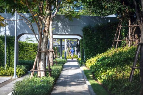 Sobre plano IDEO O2 en Bangkok, Tailandia № 25984 - foto 6