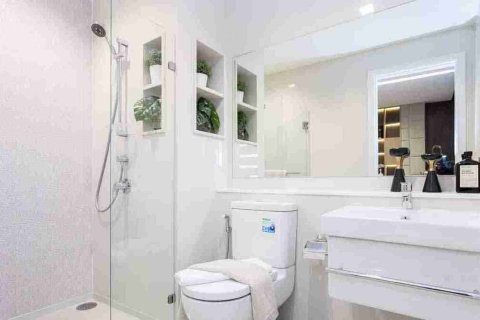 Sobre plano LIFE SUKHUMVIT 62 en Bangkok, Tailandia № 25281 - foto 11