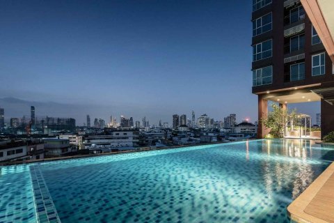 Sobre plano LUMPINI PLACE RATCHADA-SATHU en Bangkok, Tailandia № 25903 - foto 3