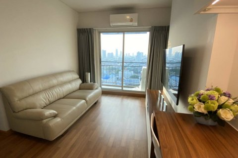 Sobre plano LUMPINI PLACE RATCHADA-SATHU en Bangkok, Tailandia № 25903 - foto 4