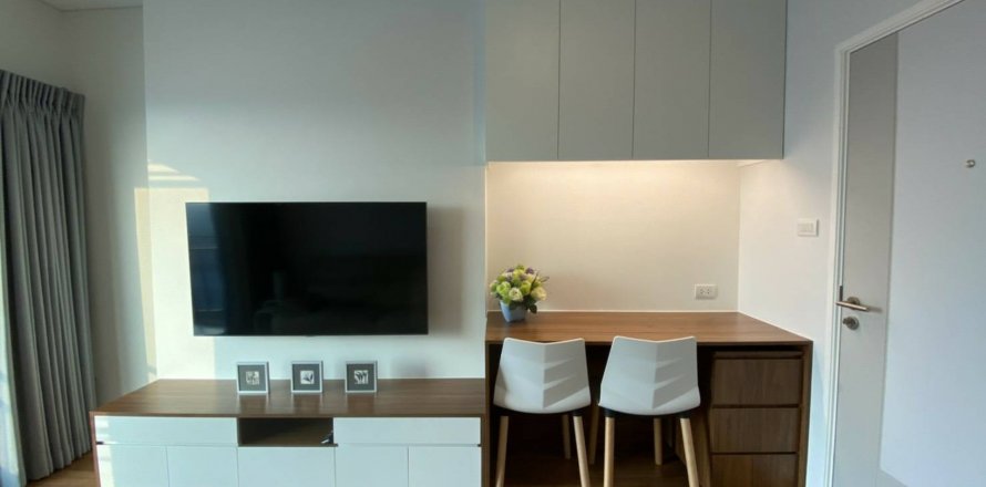 Condominio de 1 dormitorio en Bangkok, Tailandia en LUMPINI PLACE RATCHADA-SATHU  № 25909