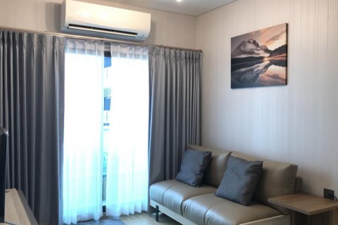 Sobre plano LUMPINI SUITE PHETCHABURI - MAKKASAN en Bangkok, Tailandia № 25923 - foto 5