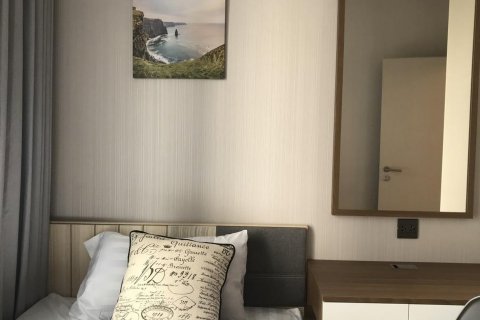 Sobre plano LUMPINI SUITE PHETCHABURI - MAKKASAN en Bangkok, Tailandia № 25923 - foto 8