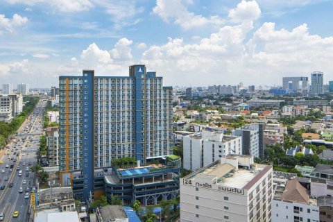Sobre plano THE SELECTED KASET - NGAMWONGWANA en Bangkok, Tailandia № 25926
