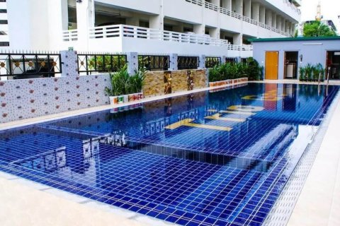 Sobre plano Trio Gems en Pattaya, Tailandia № 28880 - foto 10