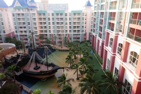 Sobre plano Grande Caribbean en Pattaya, Tailandia № 28975