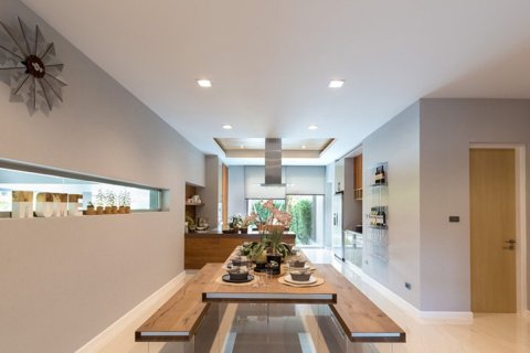 Casa de 3 dormitorios en Bangkok, Tailandia № 28578 - foto 4