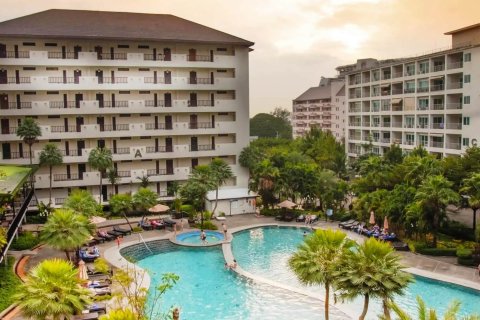Sobre plano Wongamat Privacy en Pattaya, Tailandia № 27735