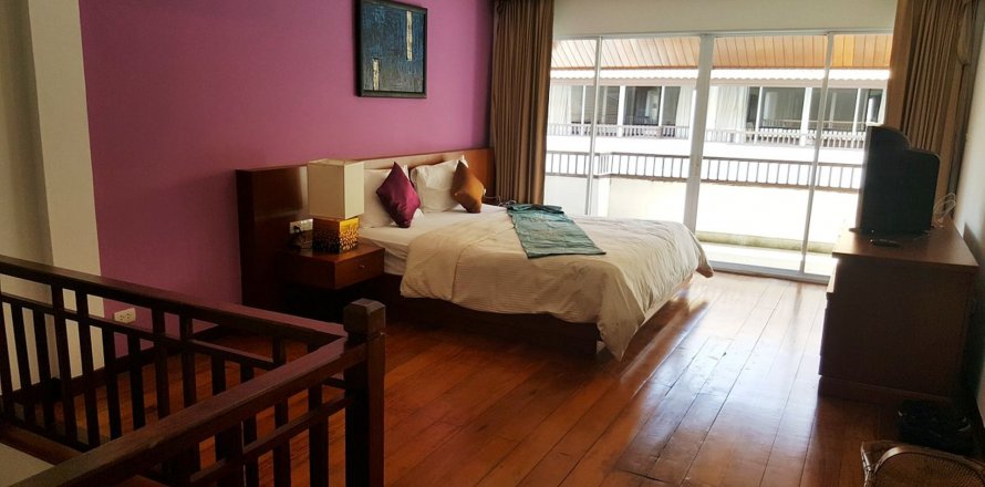 Condominio de 3 dormitorios en Pattaya, Tailandia en Chateau Dale Thabali № 28377