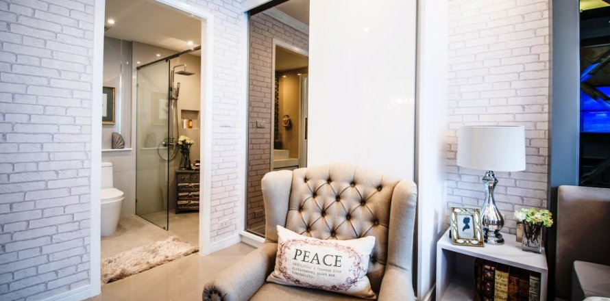 Condominio de 1 dormitorio en Pattaya, Tailandia en One Tower Pratamnak № 28030