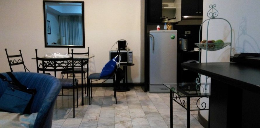 Condominio de 3 dormitorios en Pattaya, Tailandia en Chateau Dale Thabali № 28379