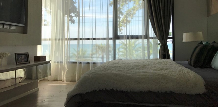 Condominio de 2 dormitorios en Pattaya, Tailandia en Aeras  № 27518
