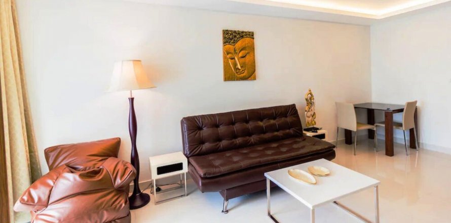 Condominio de 3 dormitorios en Pattaya, Tailandia en Club Royal № 28089