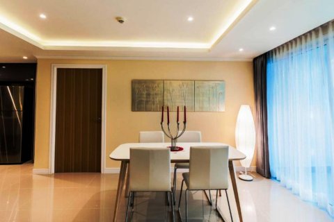 Condominio de 2 dormitorios en Pattaya, Tailandia en Sunset Boulevard Residence № 28231