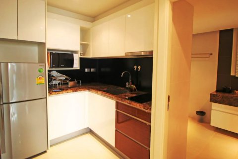 Sobre plano Sunset Boulevard Residence en Pattaya, Tailandia № 28134 - foto 2