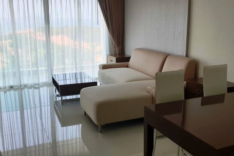 Sobre plano Sunset Boulevard Residence 2 en Pattaya, Tailandia № 28238 - foto 4