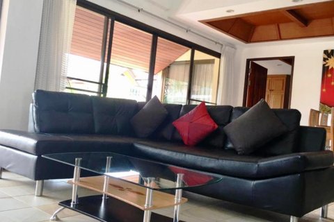 Sobre plano Chateau Dale Thabali en Pattaya, Tailandia № 28365 - foto 4