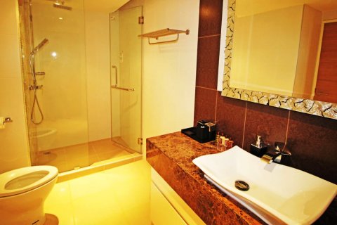 Sobre plano Sunset Boulevard Residence en Pattaya, Tailandia № 28134 - foto 4