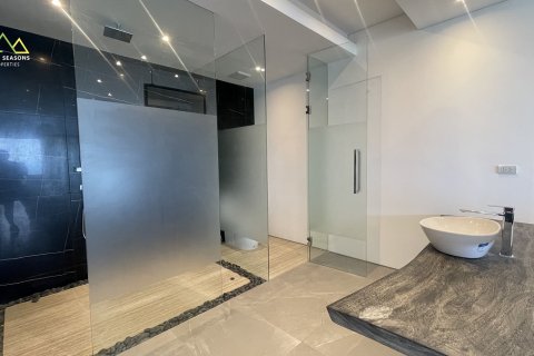 Chalet de 4 dormitorios en Ko Samui, Tailandia № 27361 - foto 14