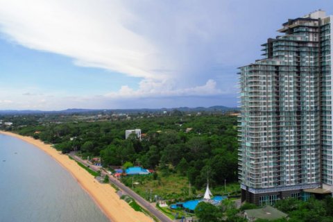Sobre plano Del Mare en Sattahip, Tailandia № 27605 - foto 3