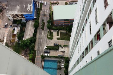 Sobre plano Lumpini Condo Town North en Pattaya, Tailandia № 28289 - foto 8