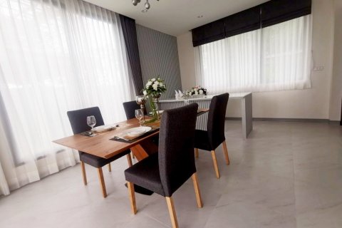 Casa de 3 dormitorios en Bang Lamung, Tailandia № 29148 - foto 10