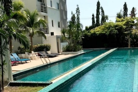 Sobre plano Sunset Boulevard Residence en Pattaya, Tailandia № 28134 - foto 6