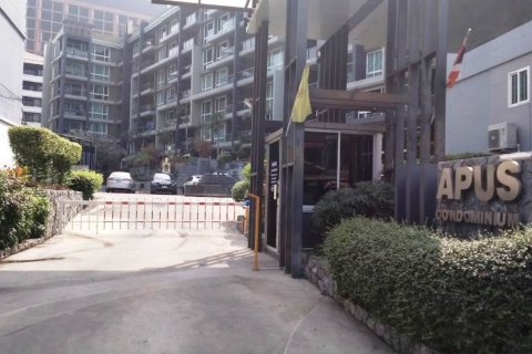 Sobre plano Apus en Pattaya, Tailandia № 27453 - foto 6