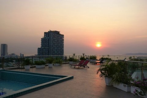 Sobre plano Sunset Boulevard Residence en Pattaya, Tailandia № 28134 - foto 9
