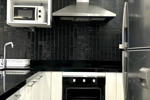 Condominio de 2 dormitorios en Pattaya, Tailandia № 28592 - foto 9