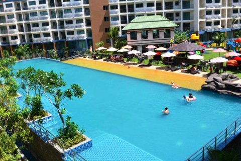 Sobre plano Laguna Beach Resort 2 en Pattaya, Tailandia № 28090 - foto 8