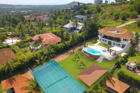 Chalet de 5 dormitorios en Ko Samui, Tailandia № 26085 - foto 21
