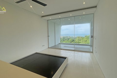 Chalet de 4 dormitorios en Ko Samui, Tailandia № 27361 - foto 9