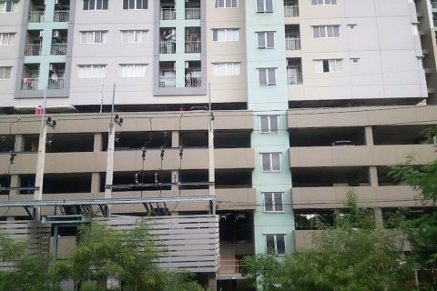 Sobre plano Lumpini Condo Town North en Pattaya, Tailandia № 28289 - foto 10