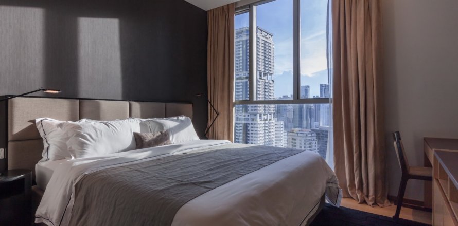 Condominio de 2 dormitorios en Bangkok, Tailandia en Aequa Sukhumvit 49  № 28451