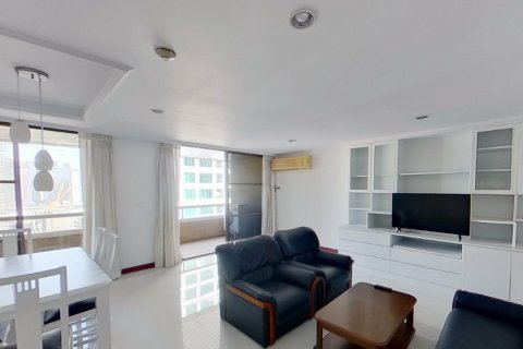 Condominio de 2 dormitorios en Bangkok, Tailandia en Asoke Towers  № 28553