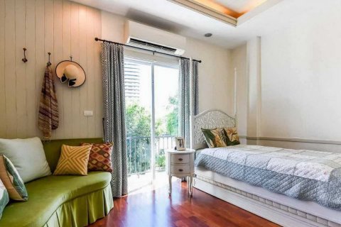 Sobre plano Boulevard Tuscany Cha Am - Hua Hin en Phetchaburi, Tailandia № 27325 - foto 10