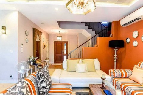 Sobre plano Boulevard Tuscany Cha Am - Hua Hin en Phetchaburi, Tailandia № 27325 - foto 5