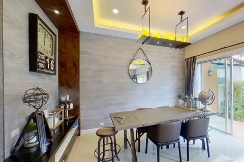 Sobre plano Boulevard Tuscany Cha Am - Hua Hin en Phetchaburi, Tailandia № 27325 - foto 4