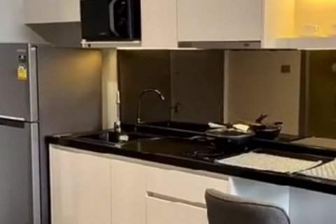 Sobre plano Vtara Sukhumvit 36 en Hua Hin, Tailandia № 28724 - foto 2