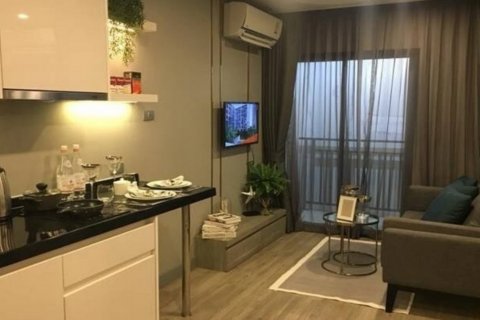 Sobre plano Vtara Sukhumvit 36 en Hua Hin, Tailandia № 28724 - foto 3