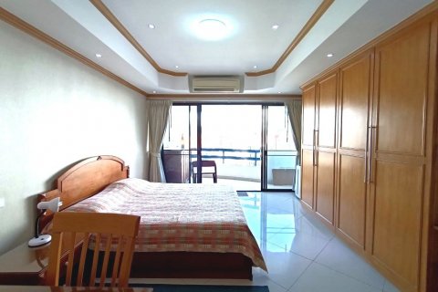 Condominio de 3 dormitorios en Pattaya, Tailandia № 27471 - foto 14