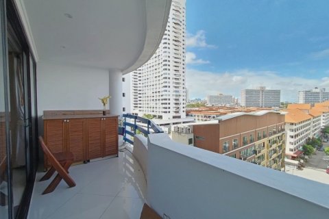 Condominio de 3 dormitorios en Pattaya, Tailandia № 27471 - foto 4