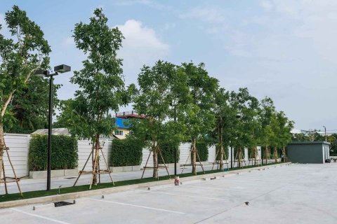 Sobre plano ICONDO SERITHAI GREEN SPACE en Bangkok, Tailandia № 28284 - foto 7
