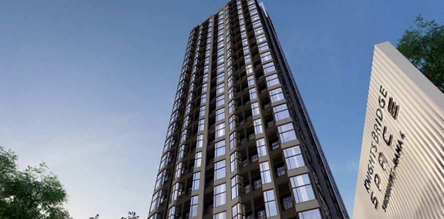 Sobre plano Knightsbridge Space Sukhumvit-Rama 4 en Bangkok, Tailandia № 27625