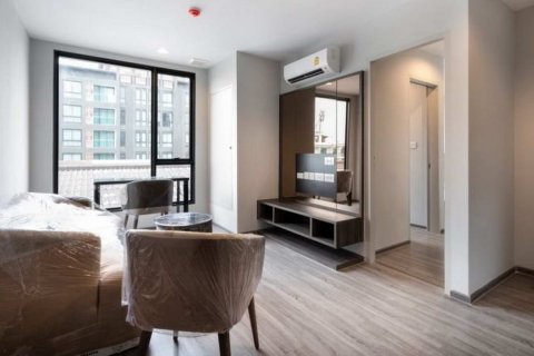 Condominio de 1 dormitorio en Bangkok, Tailandia en Ideo Mobi Sukhumvit 40  № 28019