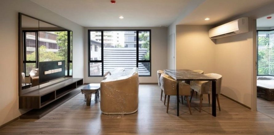 Condominio de 3 dormitorios en Bangkok, Tailandia en Ideo Mobi Sukhumvit 40 № 28033